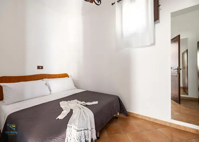 Cocos Villa Casteldaccia
