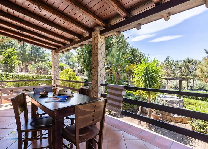 Cocos Villa Casteldaccia