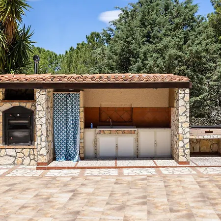 Cocos Villa